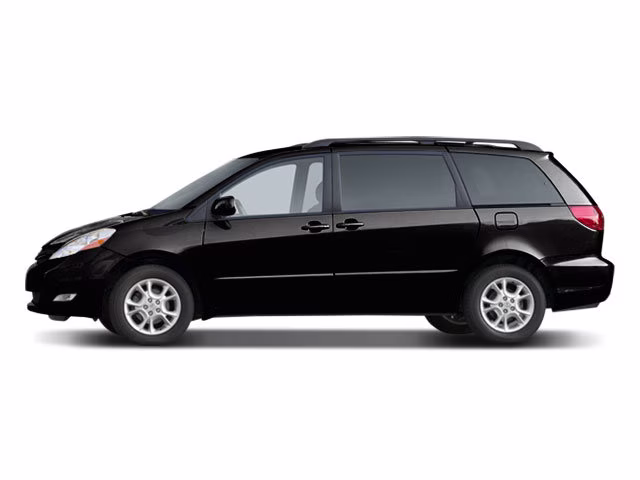 2010 Toyota Sienna FWD Van