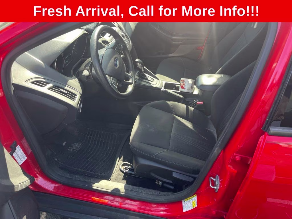 2017 Race Red Ford Focus SE FWD Sedan