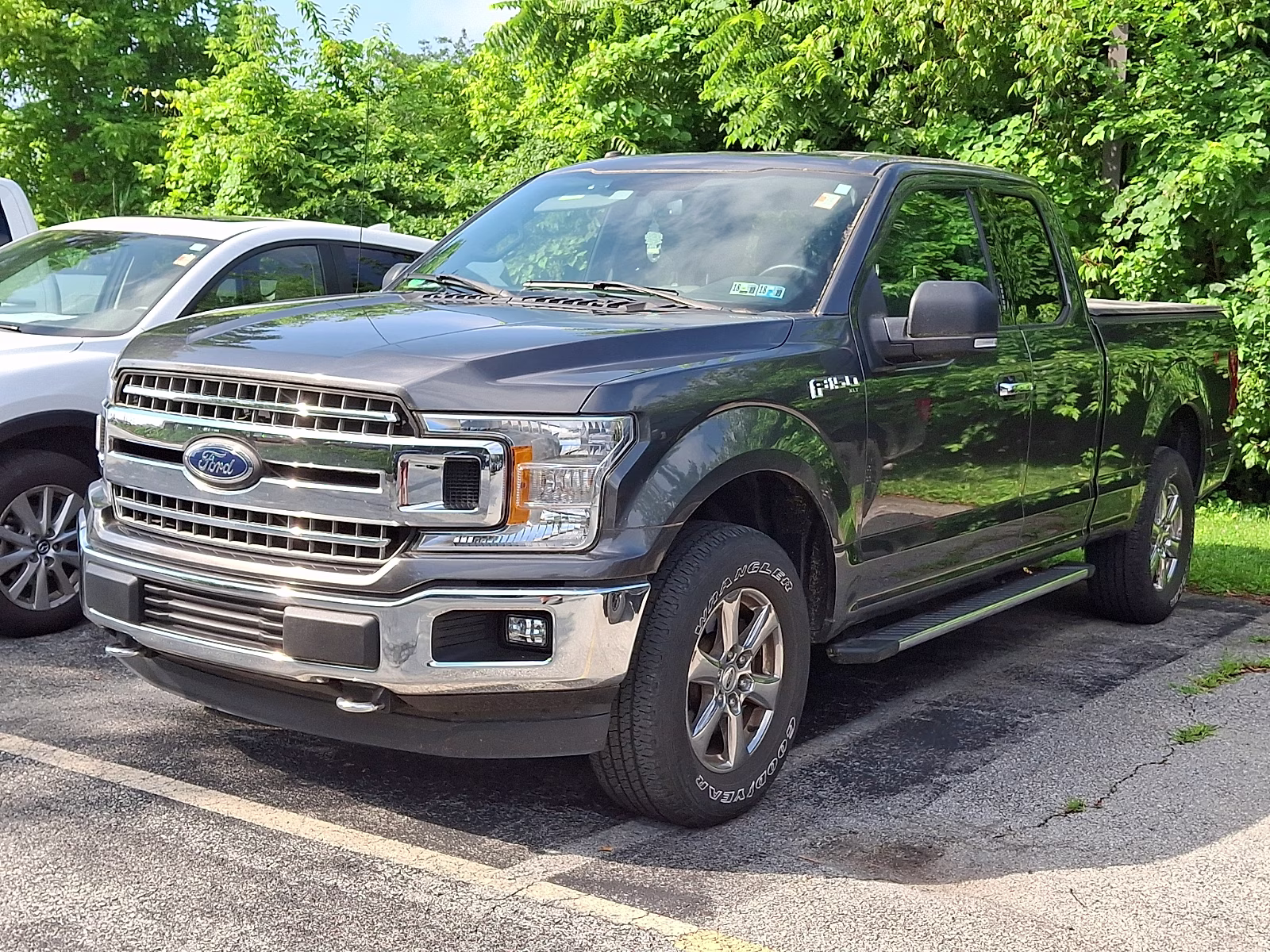 2018 Magnetic Ford F-150 XLT 4X4