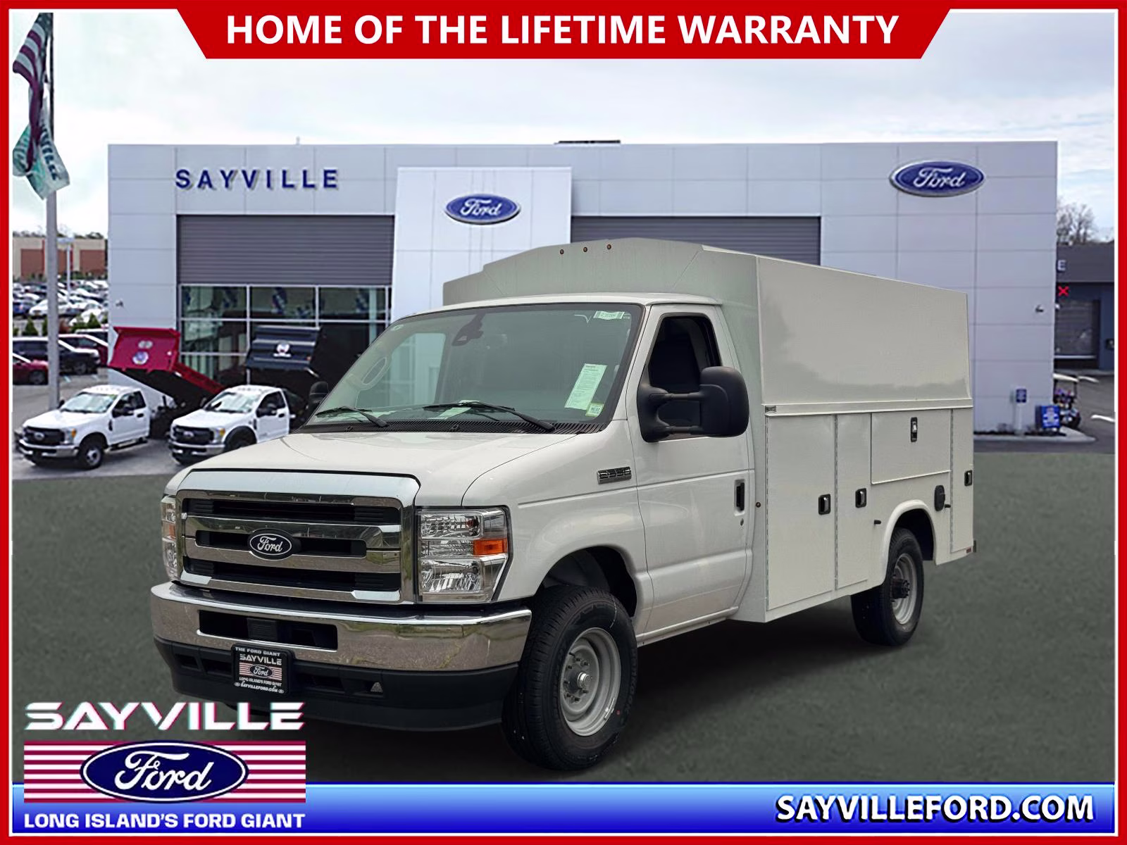 2027 Oxford White Ford E-Series Cutaway Base RWD Specialty Vehicle