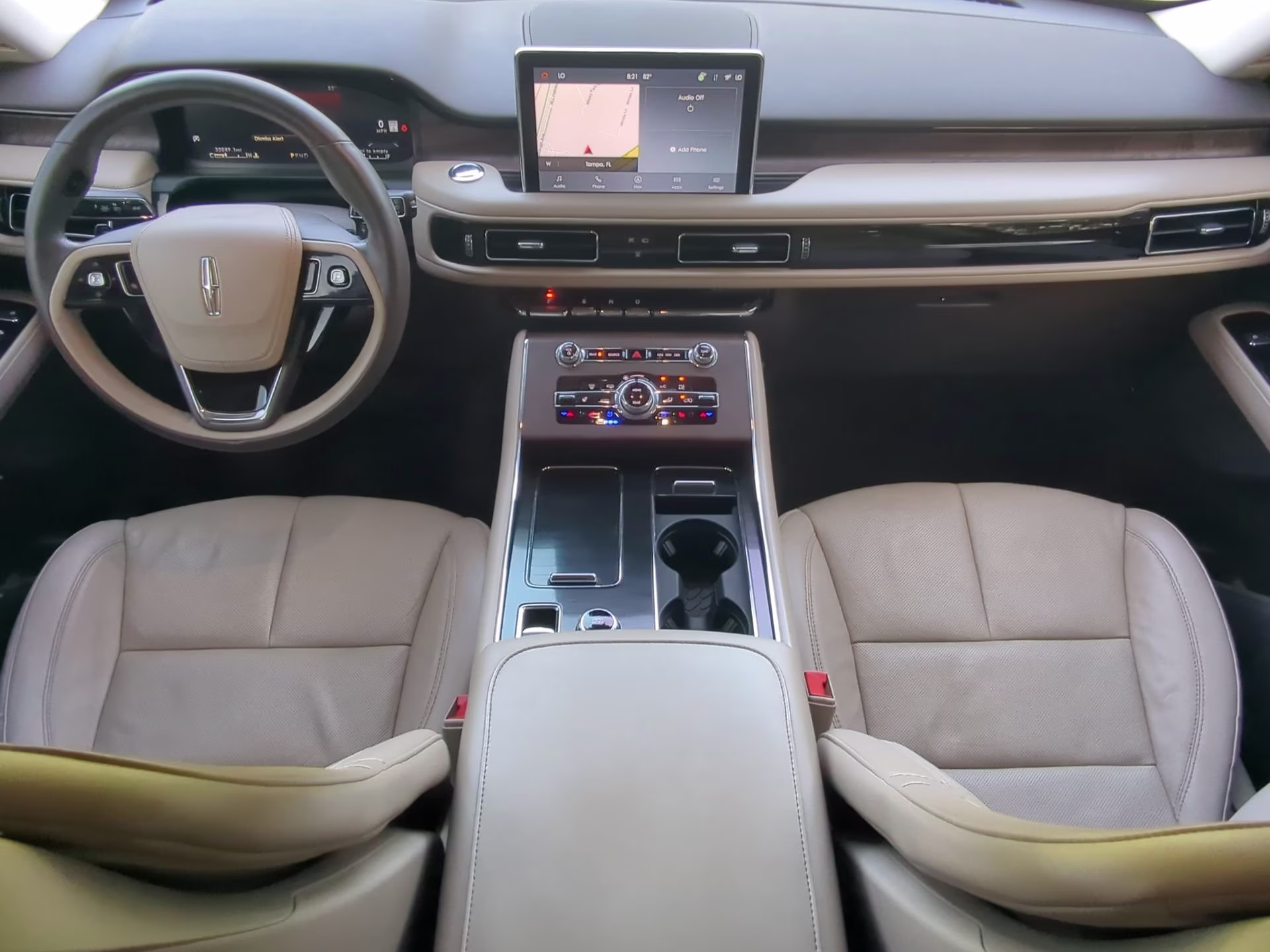 2023 Pristine White Metallic Tri-Coat Lincoln Aviator Reserve RWD SUV