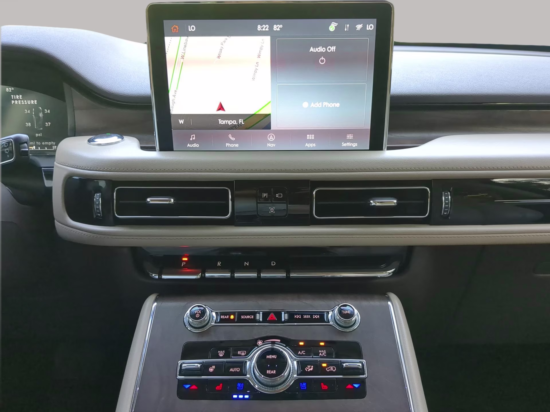 2023 Pristine White Metallic Tri-Coat Lincoln Aviator Reserve RWD SUV