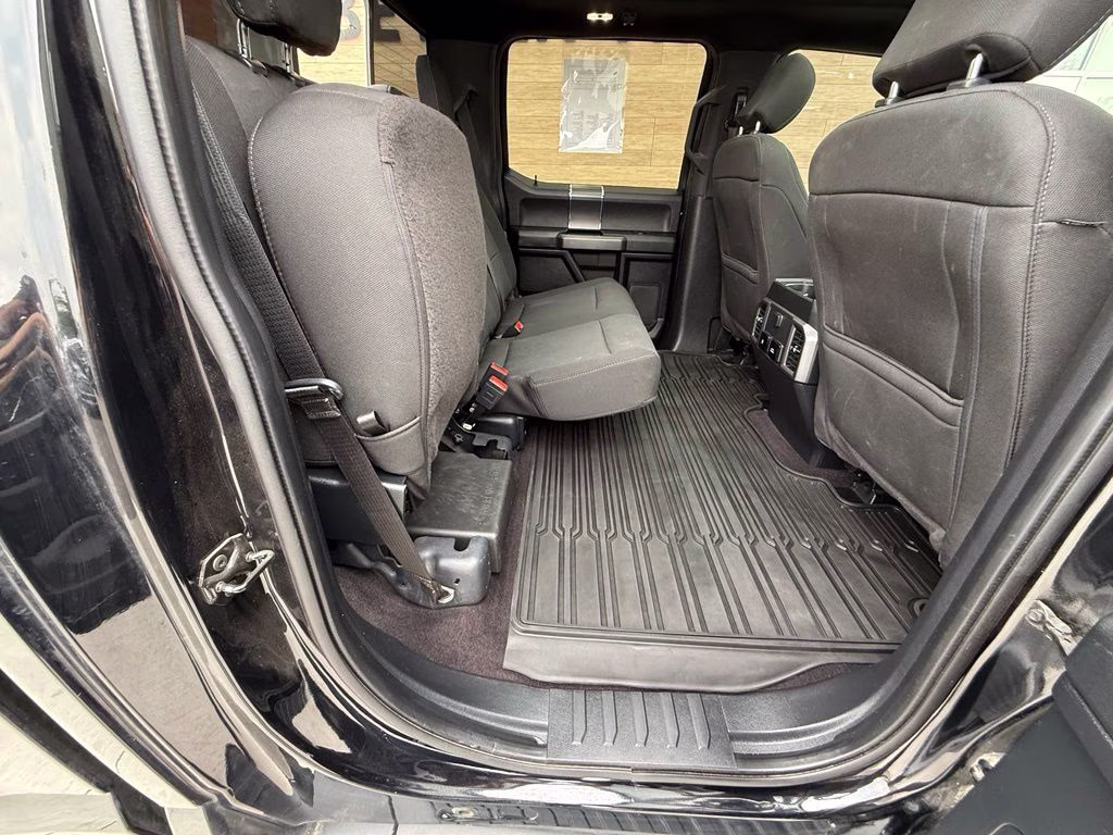 2020 Agate Black Metallic Ford F-150 XLT 4X4 Truck