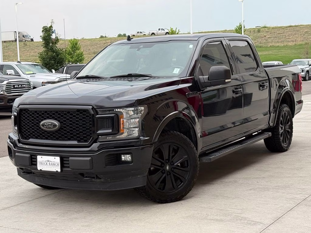 2020 Agate Black Metallic Ford F-150 XLT 4X4 Truck