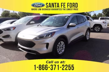 2020 Silver Ford Escape SE FWD SUV