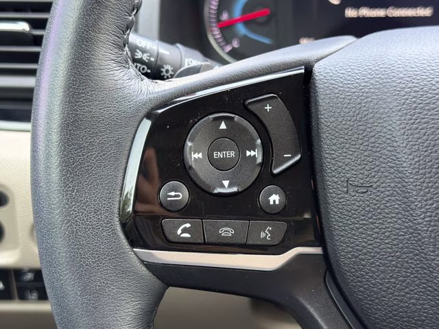 2022 Crystal Black Pearl Honda Pilot Touring FWD SUV