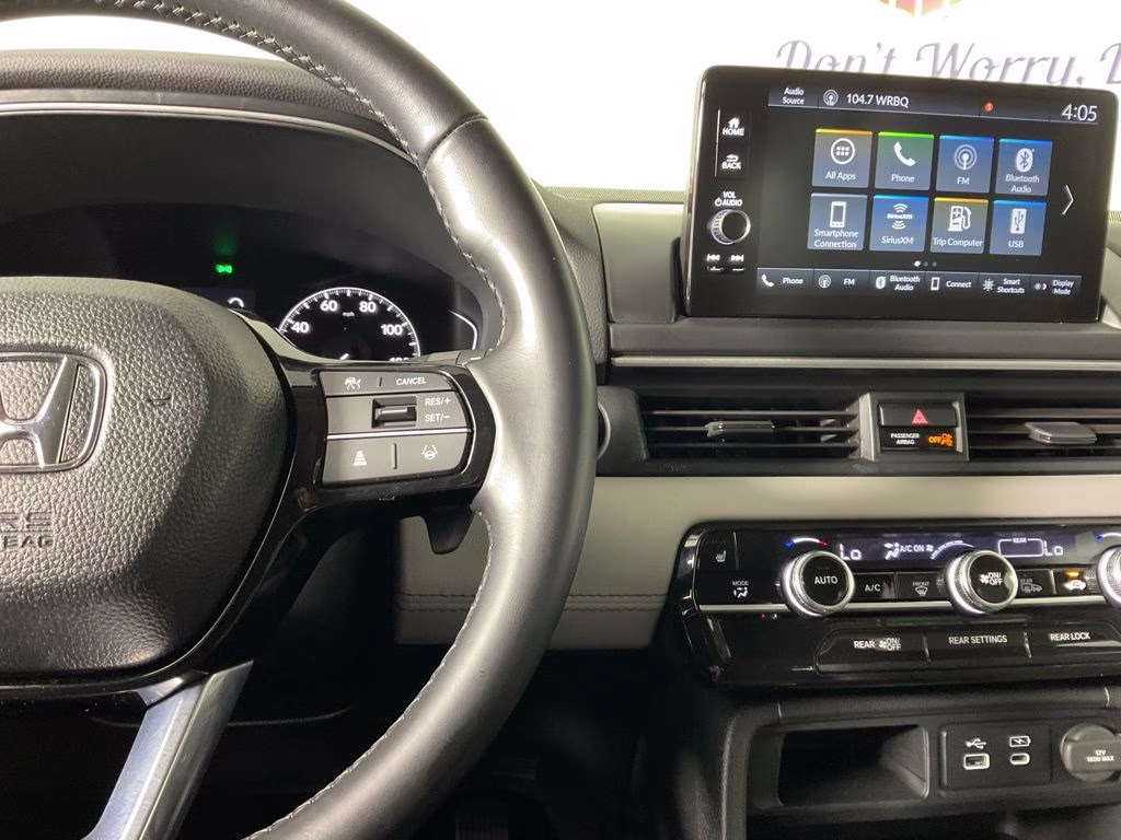 2024 Silver Honda Pilot EX-L FWD SUV
