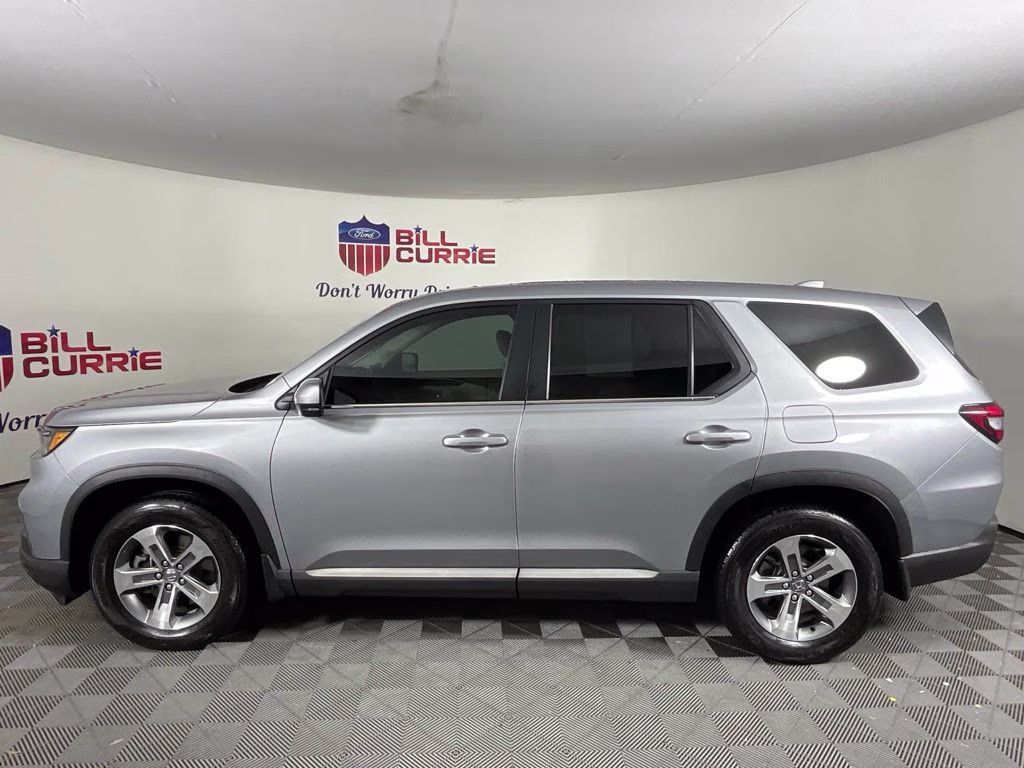 2024 Silver Honda Pilot EX-L FWD SUV