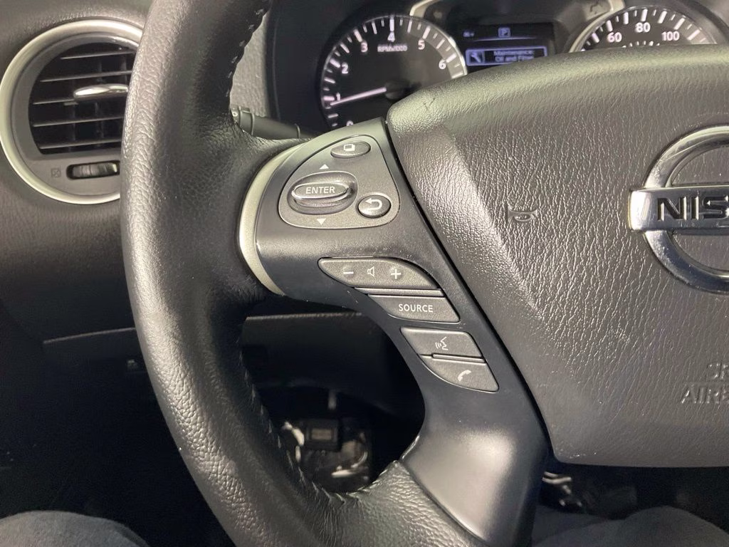 2019 Brilliant Silver Metallic Nissan Pathfinder SV FWD SUV