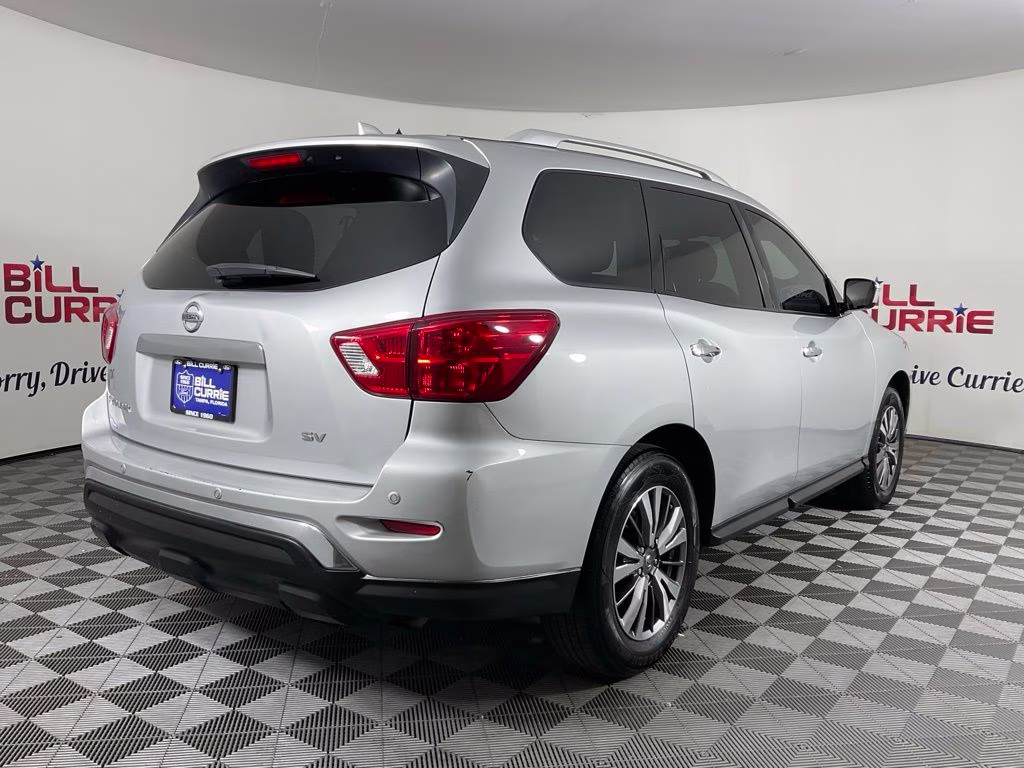 2019 Brilliant Silver Metallic Nissan Pathfinder SV FWD SUV