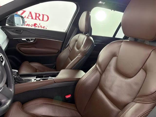 2022 Gray Metallic Volvo XC90 T6 Inscription AWD SUV