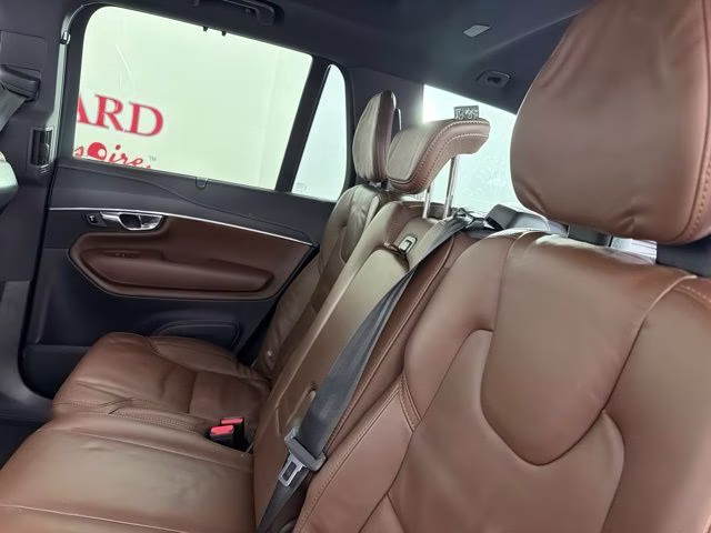 2022 Gray Metallic Volvo XC90 T6 Inscription AWD SUV