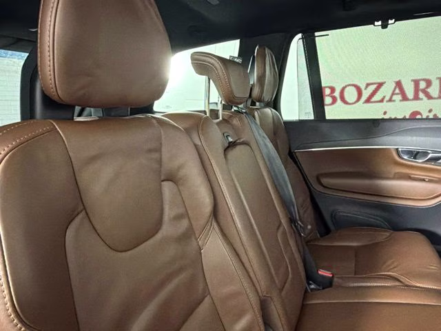 2022 Gray Metallic Volvo XC90 T6 Inscription AWD SUV
