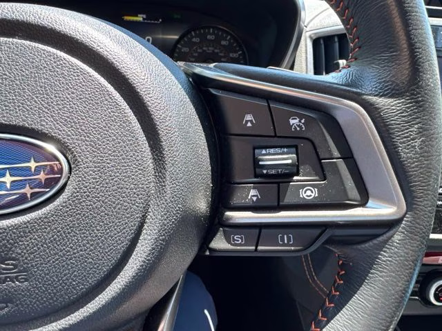 2021 Crystal White Pearl Subaru Crosstrek Premium AWD SUV