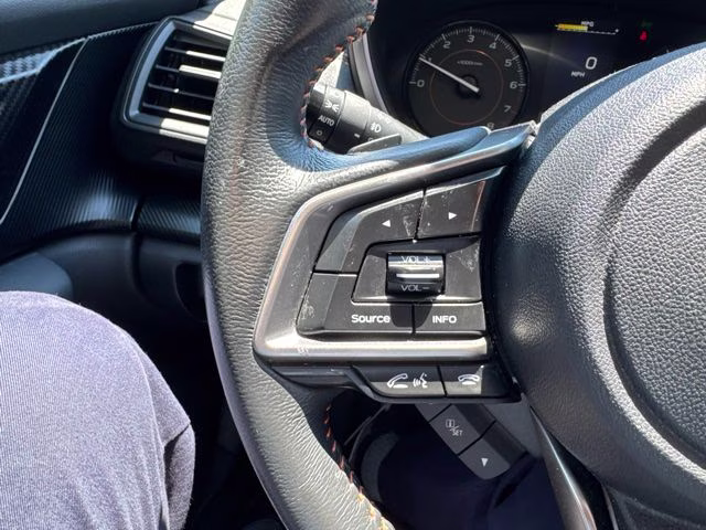 2021 Crystal White Pearl Subaru Crosstrek Premium AWD SUV