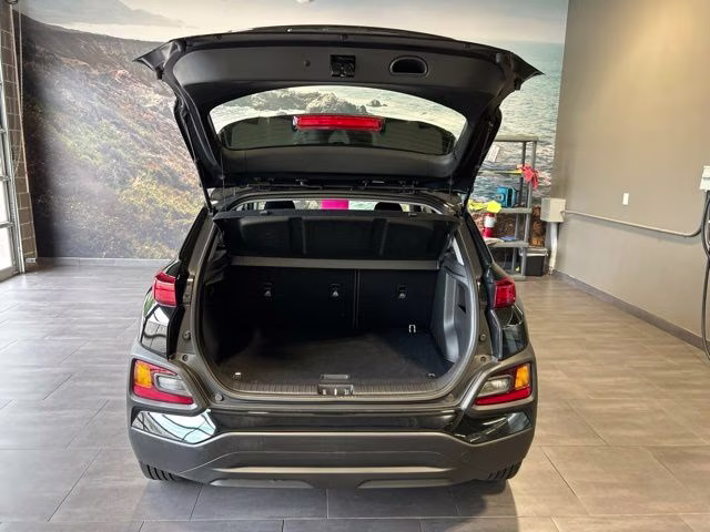 2018 Ultra Black Hyundai Kona SE AWD SUV