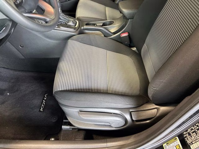 2018 Ultra Black Hyundai Kona SE AWD SUV