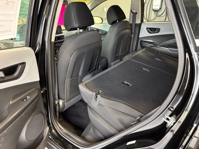 2018 Ultra Black Hyundai Kona SE AWD SUV