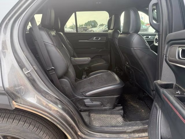 2025 Carbonized Gray Metallic Ford Explorer ST 4X4 SUV