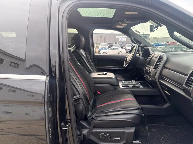 2018 Black Ford Expedition XLT 4X4 SUV