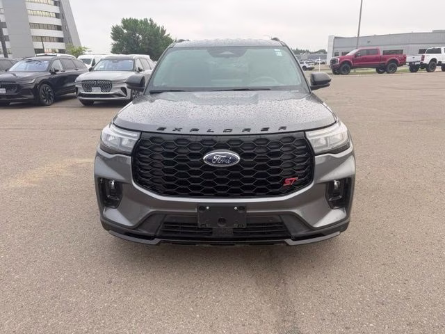 2025 Carbonized Gray Metallic Ford Explorer ST 4X4 SUV
