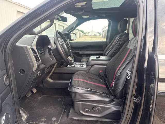 2018 Black Ford Expedition XLT 4X4 SUV