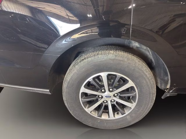 2018 Shadow Black Ford Expedition XLT 4X4 SUV