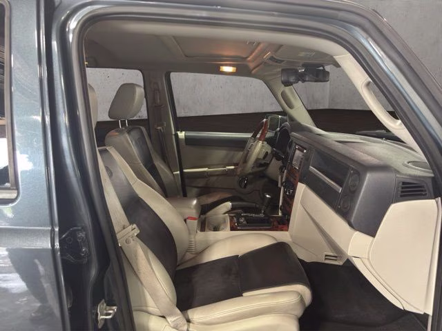 2008 Steel Blue Metallic Clearcoat Jeep Commander Overland 4X4 SUV