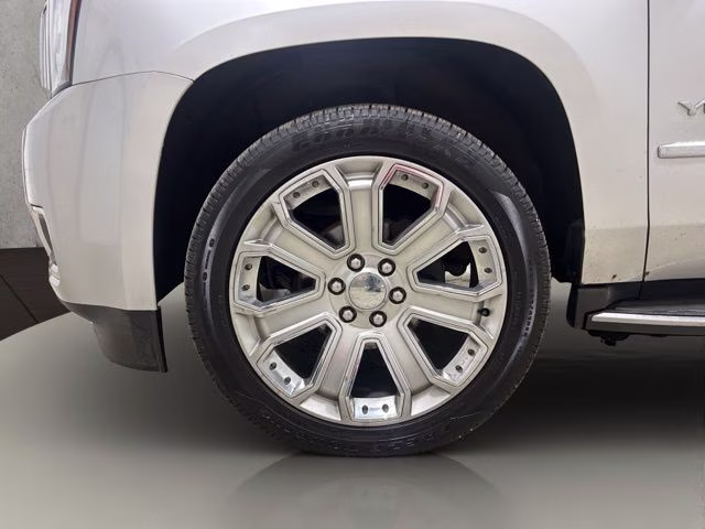 2015 Quicksilver Metallic GMC Yukon SLT 4X4 SUV