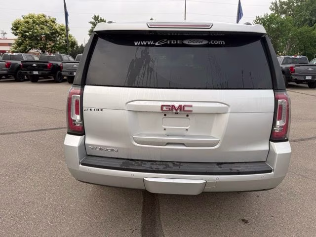 2015 Quicksilver Metallic GMC Yukon SLT 4X4 SUV