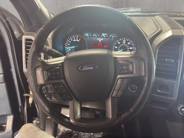 2018 Shadow Black Ford Expedition XLT 4X4 SUV