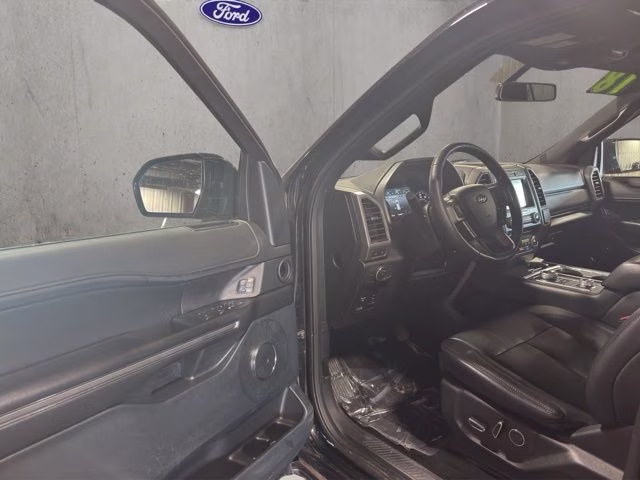 2018 Shadow Black Ford Expedition XLT 4X4 SUV