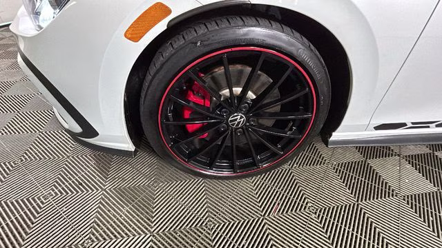 2023 Opal White w/Black Roof Volkswagen Golf GTI 2.0T 40th Anniversary Edition FWD Hatchback