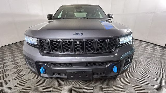 2022 Baltic Gray Metallic Clearcoat Jeep Grand Cherokee Trailhawk 4xe 4X4 SUV