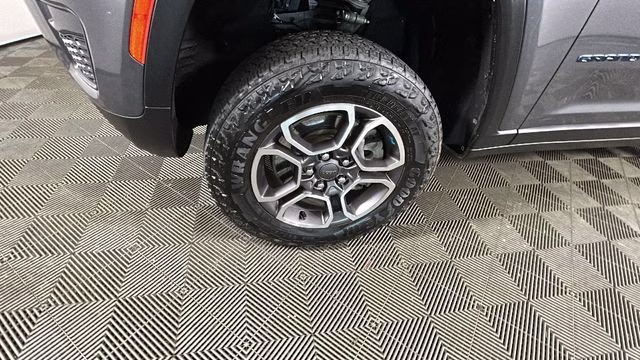 2022 Baltic Gray Metallic Clearcoat Jeep Grand Cherokee Trailhawk 4xe 4X4 SUV