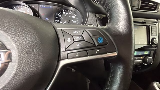 2020 Magnetic Black Pearl Nissan Rogue Sport SV AWD SUV