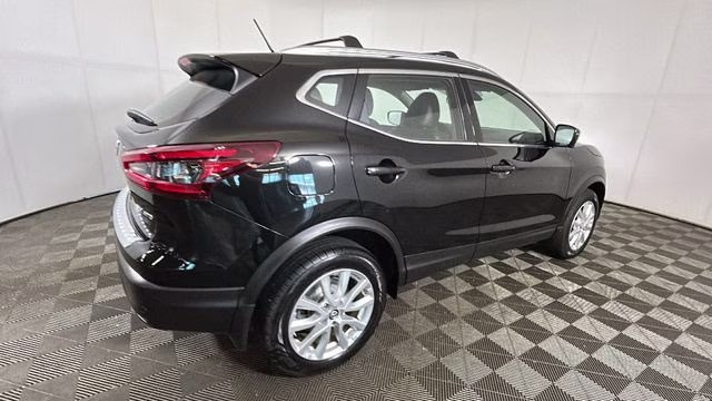 2020 Magnetic Black Pearl Nissan Rogue Sport SV AWD SUV