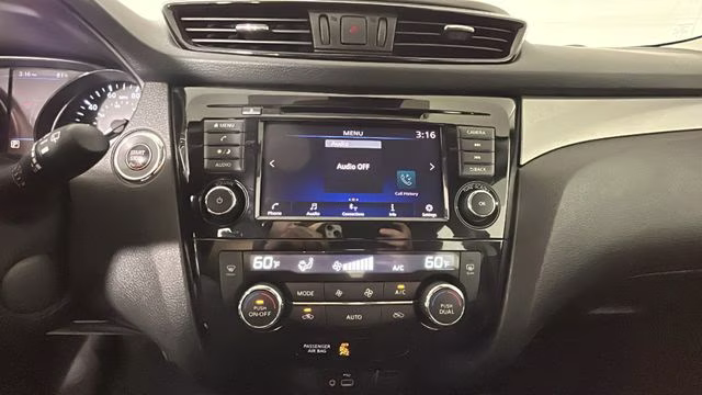 2020 Magnetic Black Pearl Nissan Rogue Sport SV AWD SUV