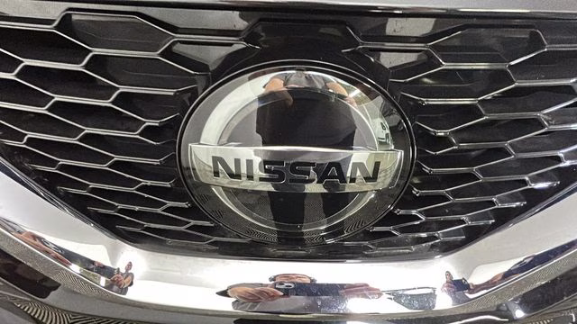 2020 Magnetic Black Pearl Nissan Rogue Sport SV AWD SUV