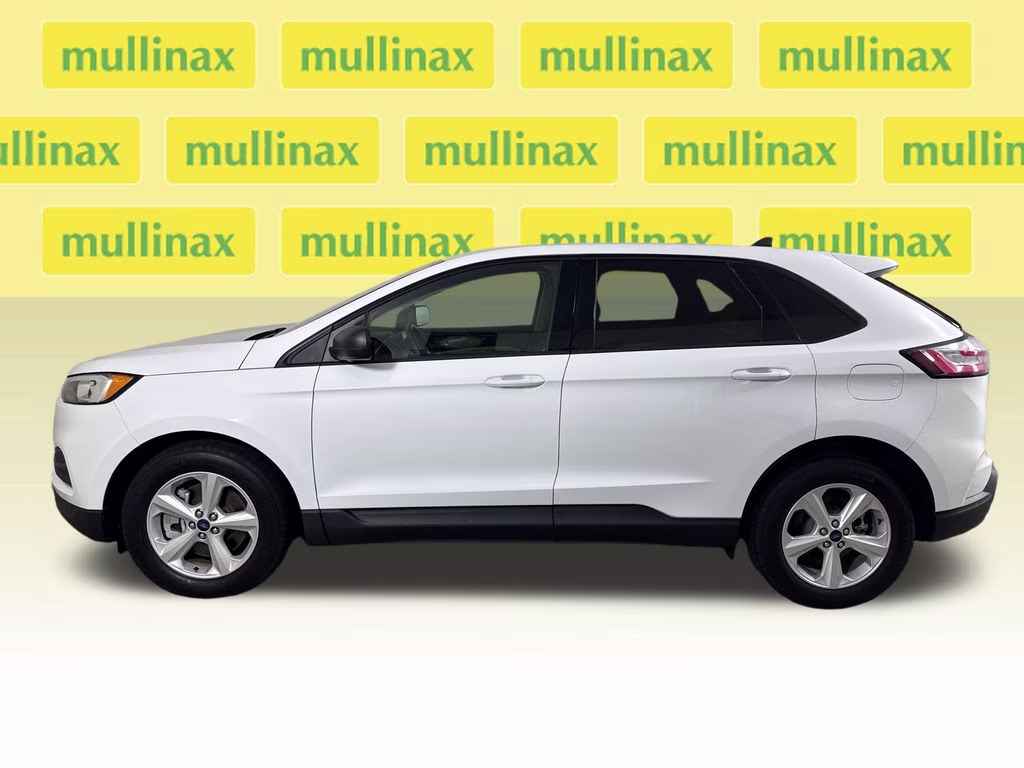 2021 Oxford White Ford Edge SE FWD SUV