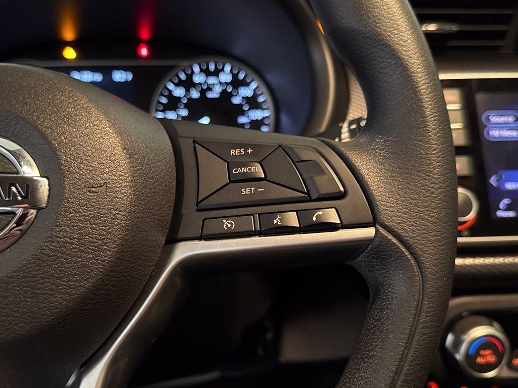 2018 Gun Metallic Nissan Kicks SV FWD SUV