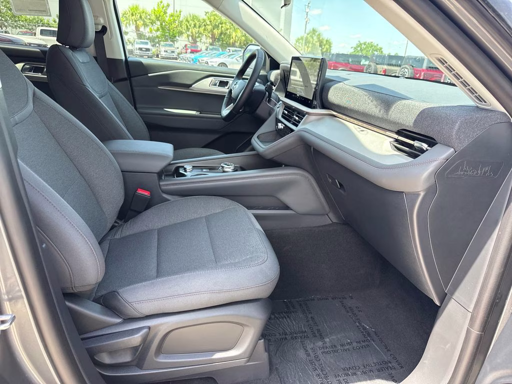 2026 Gray Metallic Ford Explorer Active RWD SUV