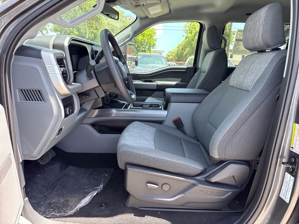 2026 Gray Metallic Ford Super Duty F-250 SRW XLT 4X4 Truck