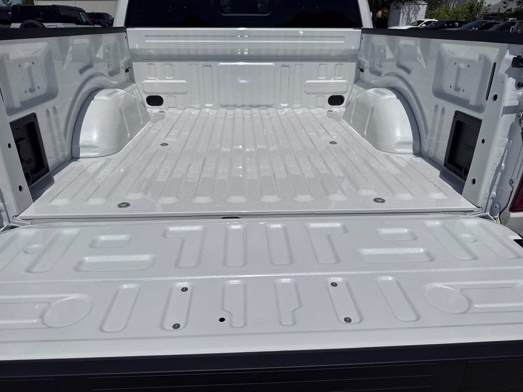 2026 Star White Metallic TC Ford F-150 Lariat 4X4 Truck