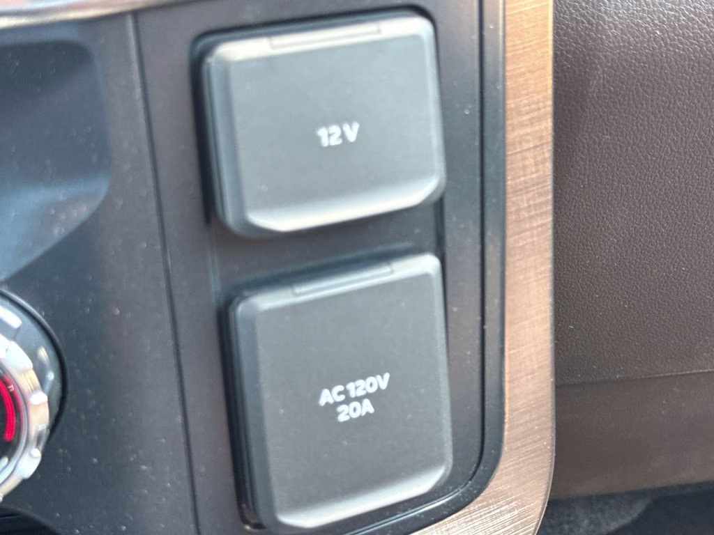 2026 Agate Black Metallic Ford F-150 King Ranch 4X4 Truck