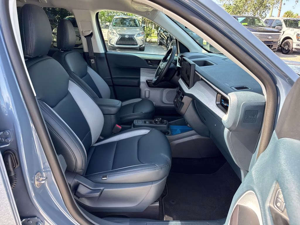 2025 Azure Gray Metallic Ford Maverick XLT FWD Truck