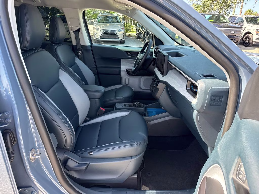 2025 Azure Gray Metallic Tri-Coat Ford Maverick XLT FWD Truck