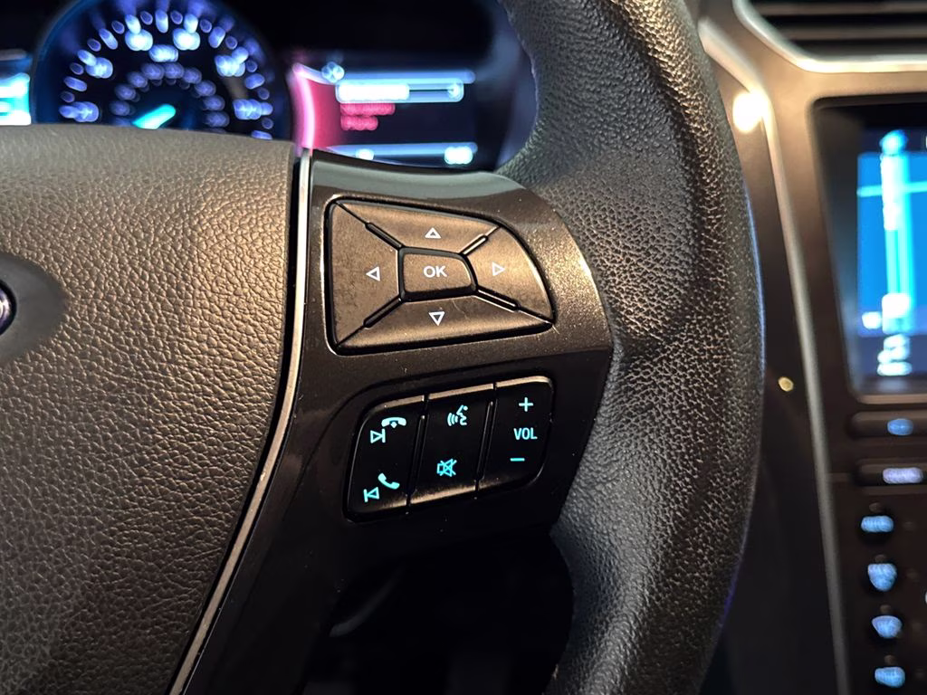 2019 Magnetic Metallic Ford Explorer Limited FWD SUV