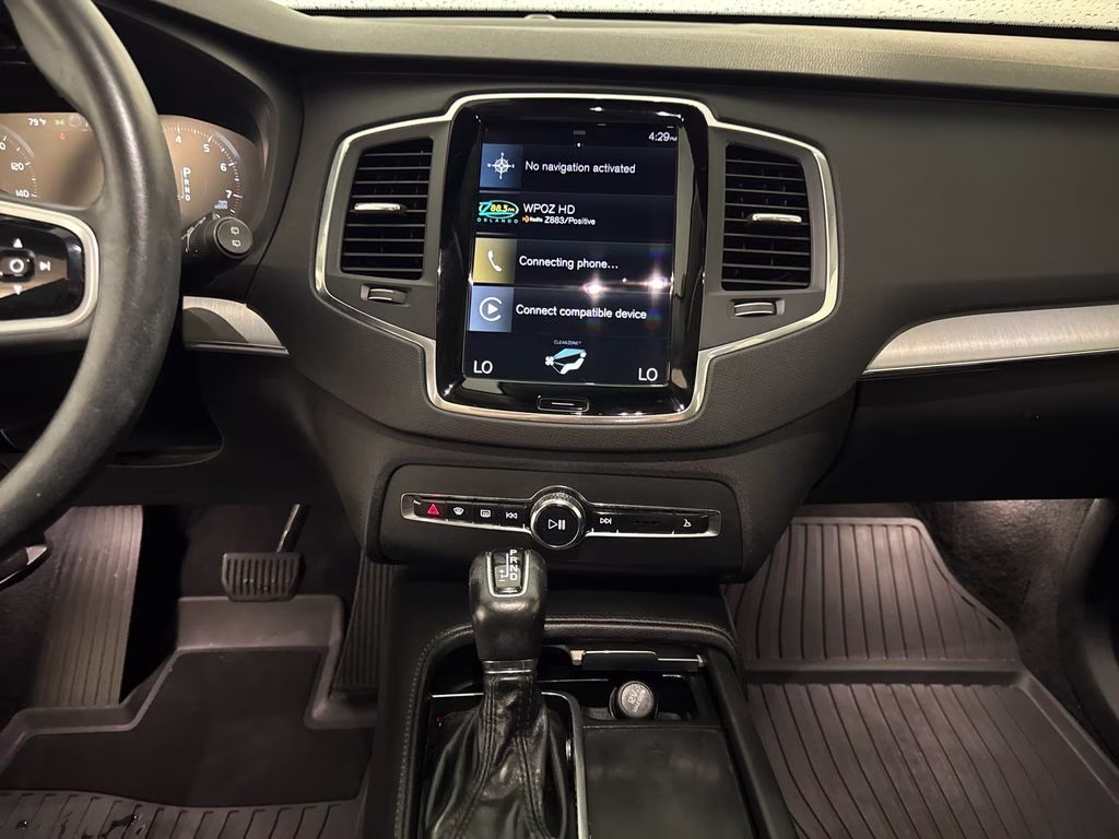 2021 Thunder Gray Metallic Volvo XC90 T5 Momentum FWD SUV