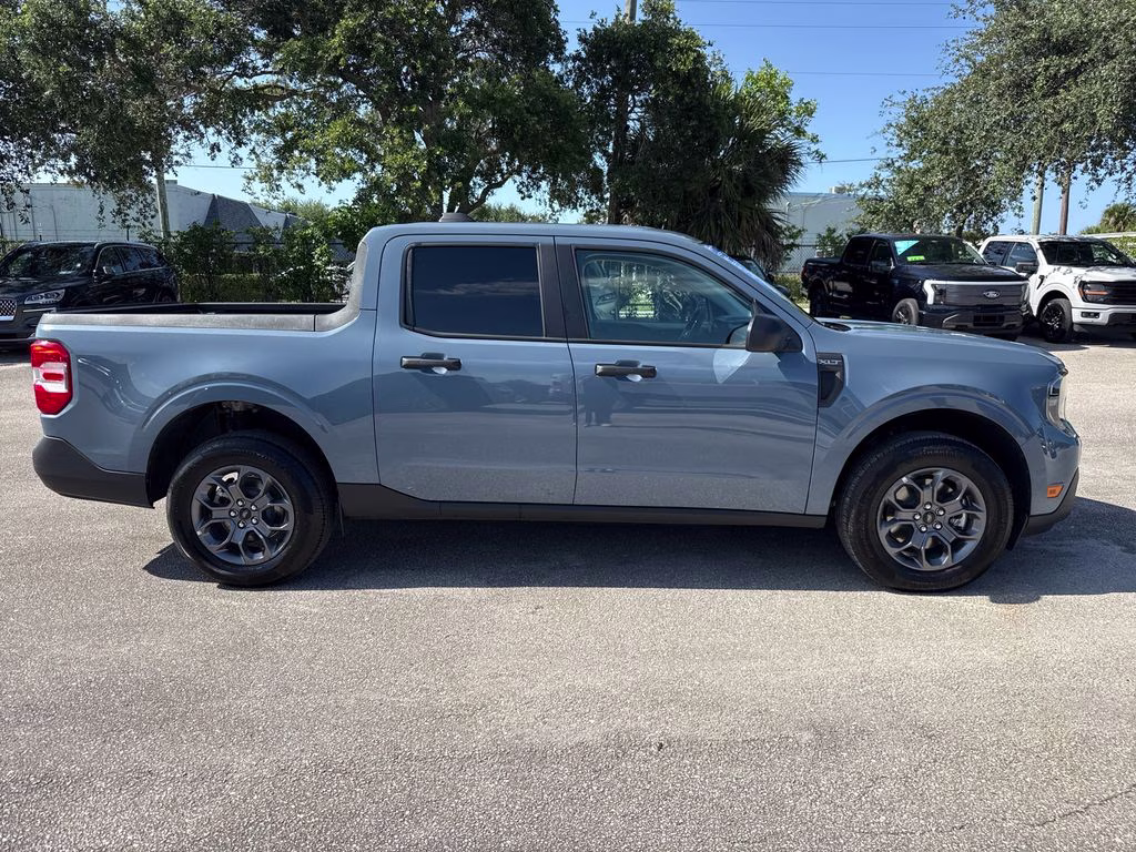 2025 Azure Gray Metallic Ford Maverick XLT FWD Truck